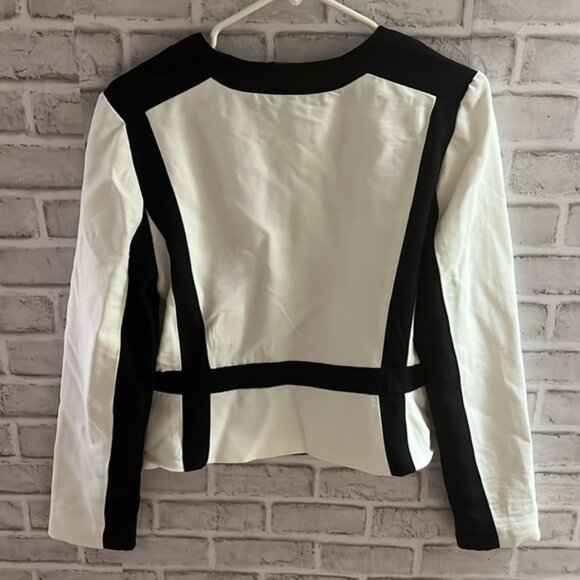 Womens Cynthia Rowley sleek lined blazer size M fitted black - Picture 4 of 6